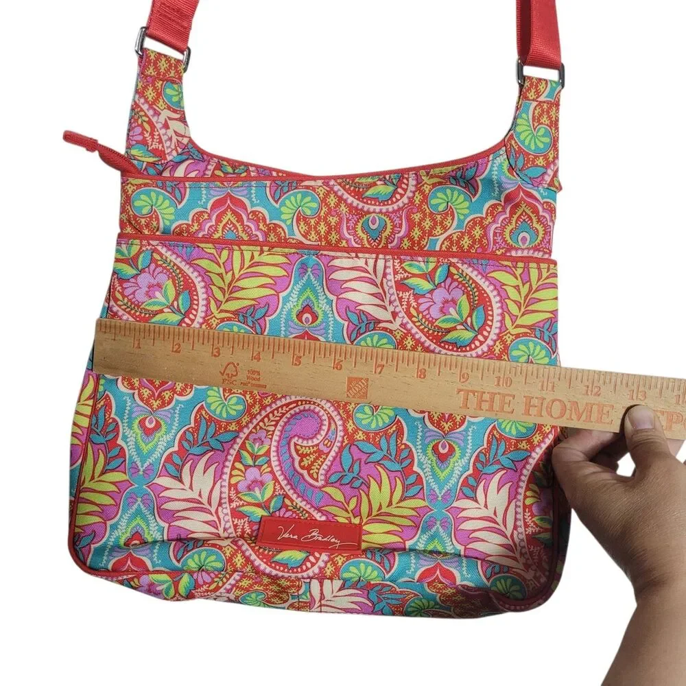Vera‎ Bradley Lighten Up Slim Crossbody Purse Bag Paisley in Paradise Colorul